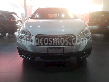 Foto venta Auto Seminuevo Suzuki S-Cross GLX Aut 4WD (2016) color Plata precio $219,000
