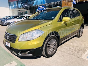 Foto Suzuki S-Cross GLX Aut usado (2015) color Verde precio $205,000