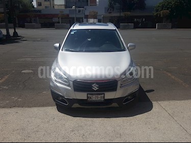 Suzuki S-Cross GLX Aut usado (2015) color Plata precio $206,000