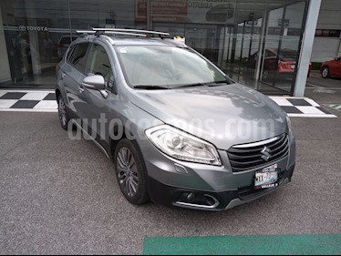 Suzuki S-Cross GLX Aut usado (2016) color Plata precio $199,000