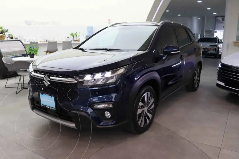 Foto Suzuki S-Cross GLX Boosterjet usado (2023) color Azul financiado en mensualidades(enganche $83,808 mensualidades desde $8,896)