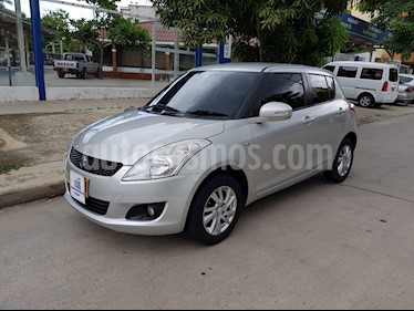 Suzuki Swift Live 1.2 Live GL Aut usado (2014) color Plata precio $28.000.000