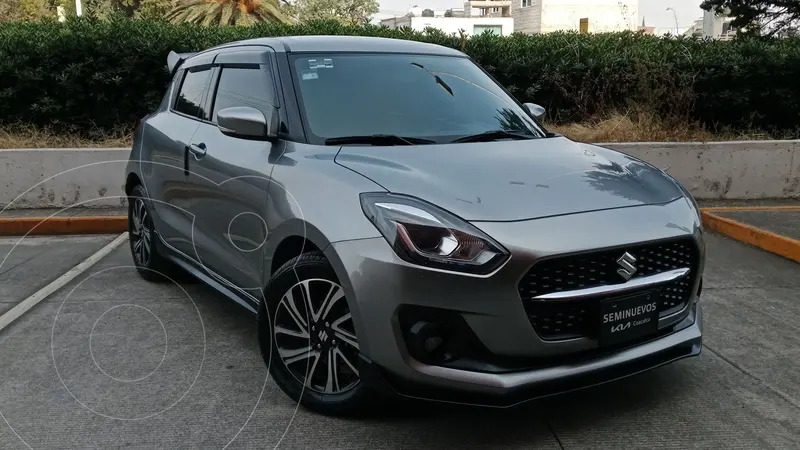 Foto Suzuki Swift Sport BoosterJet GLX usado (2024) color plateado precio $299,800