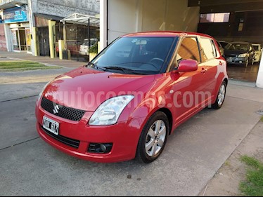 Suzuki Swift 5P 1.5 usado (2010) color Rojo precio $359.000