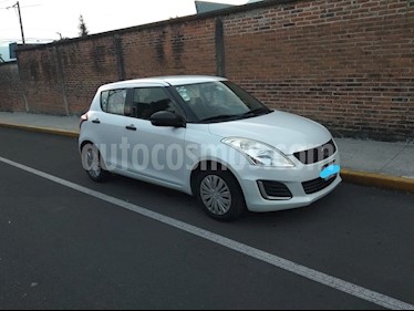 foto Suzuki Swift GA usado (2014) color Blanco precio $96,000