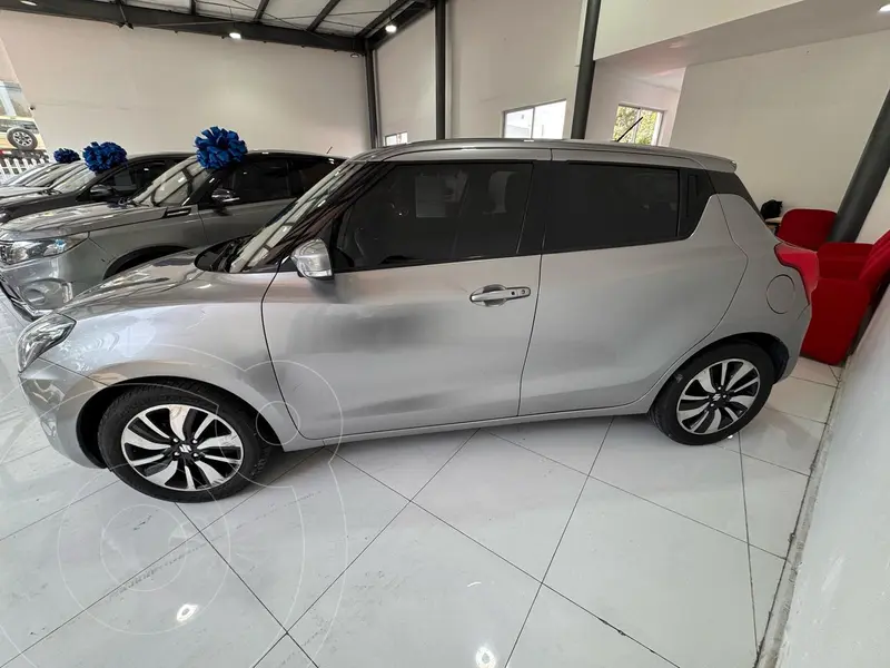 Foto Suzuki Swift Booster Jet Aut usado (2018) color Plata financiado en mensualidades(enganche $76,695 mensualidades desde $7,359)