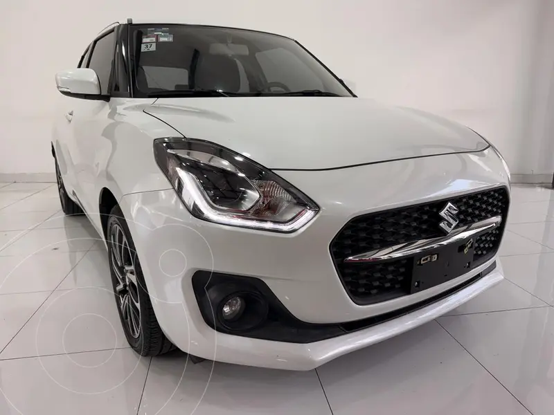 Foto Suzuki Swift Booster Jet Aut usado (2023) color Blanco financiado en mensualidades(enganche $57,998)