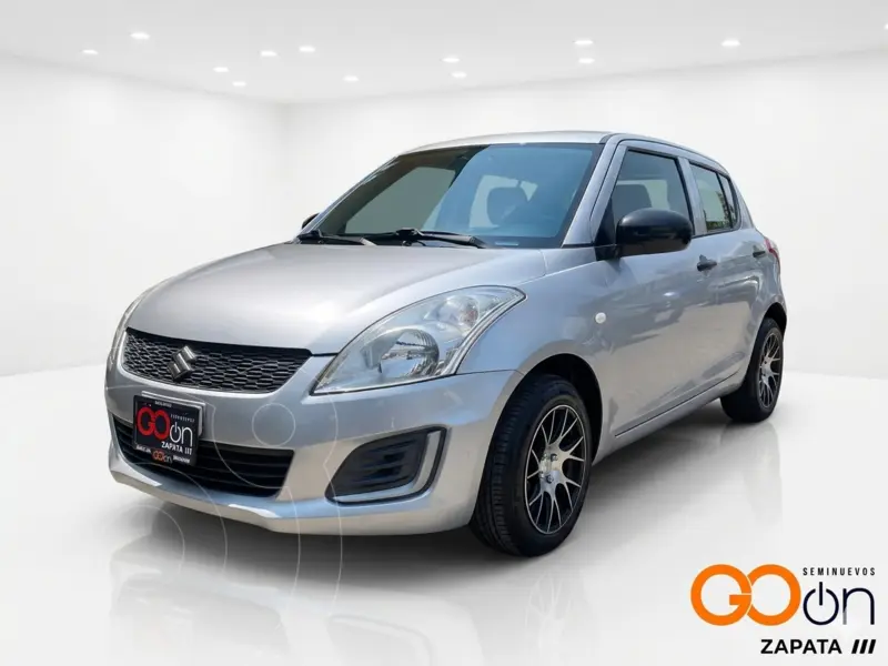 Foto Suzuki Swift GA usado (2015) color SUZP PLATA METALICO precio $145,000