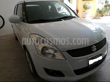 foto Suzuki Swift GLS usado (2012) color Blanco precio $113,000