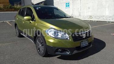 Suzuki SX4 X-Over 5P CROSSOVER L4/2.0 AUT usado (2014) color Verde precio $175,000