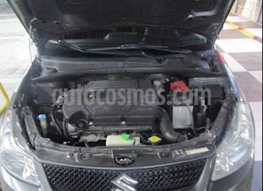 Foto Suzuki SX4 1.6 Crossover usado (2013) color Gris Perla precio $21.000.000