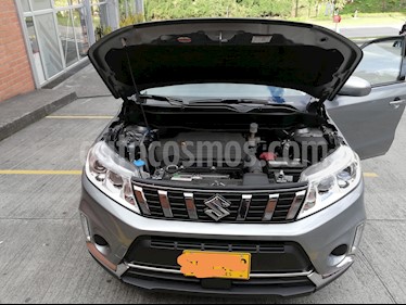 Suzuki Vitara GL Aut usado (2020) color Gris Galactico precio $62.000.000
