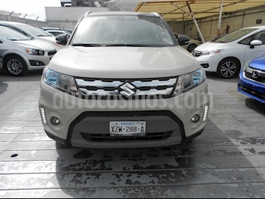 Foto venta Auto Seminuevo Suzuki Vitara GLX Aut (2018) color Beige precio $310,000
