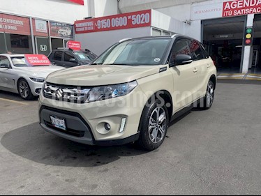 Suzuki Vitara GLX Aut usado (2018) color Crema precio $305,000