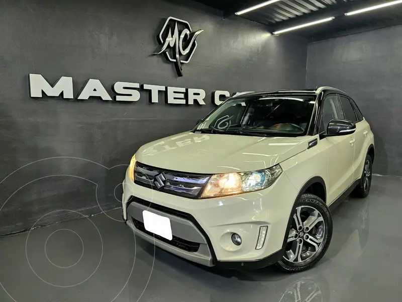 Foto Suzuki Vitara GLX Aut usado (2018) color Beige precio $249,000