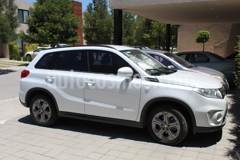 foto Suzuki Vitara GLS Aut usado (2018) color Blanco precio $260,000