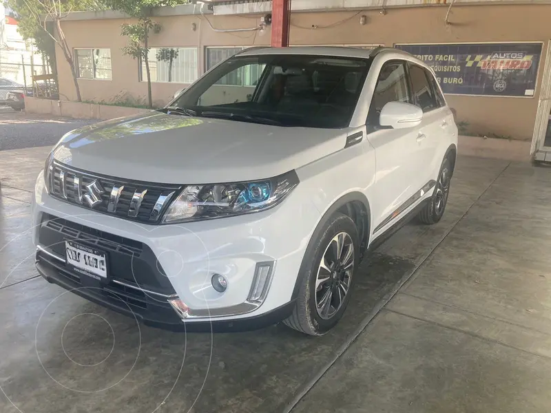 Foto Suzuki Vitara GLX Aut usado (2020) color Blanco precio $319,000