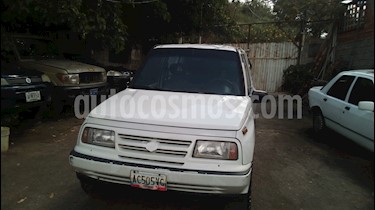 Suzuki VITARA xl usado (1998) color Blanco precio u$s1.600