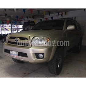 foto Toyota 4Runner 4x2 usado (2008) color Bronce precio BoF17.000