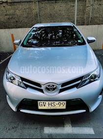 Toyota Auris 1.6L LEI CVT usado (2014) color Plata precio $7.500.000
