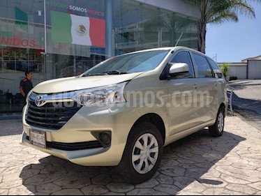 Foto venta Auto usado Toyota Avanza LE (2018) color Dorado precio $215,000