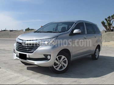 Foto Toyota Avanza Premium Aut usado (2018) color Plata precio $278,000