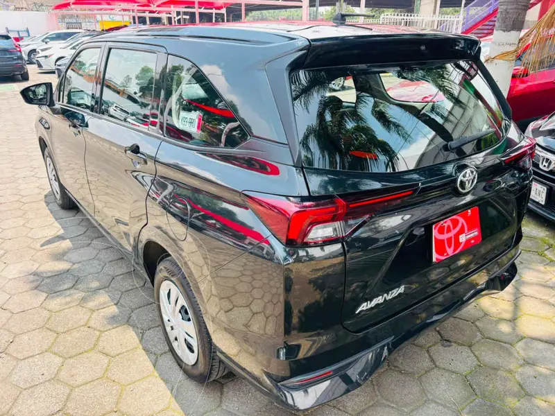 toyota avanza