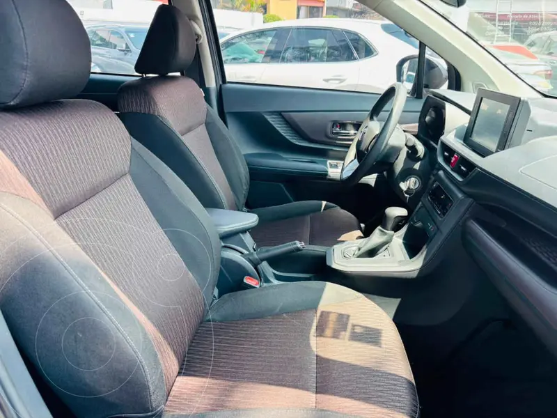 toyota avanza