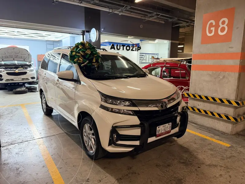 Toyota Avanza XLE Aut usado (2020) color Blanco precio $265,000