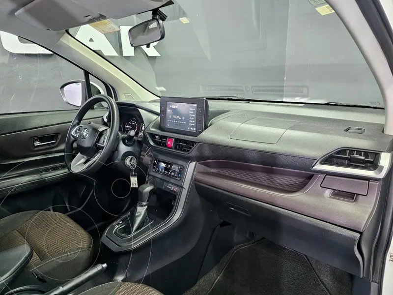 toyota avanza