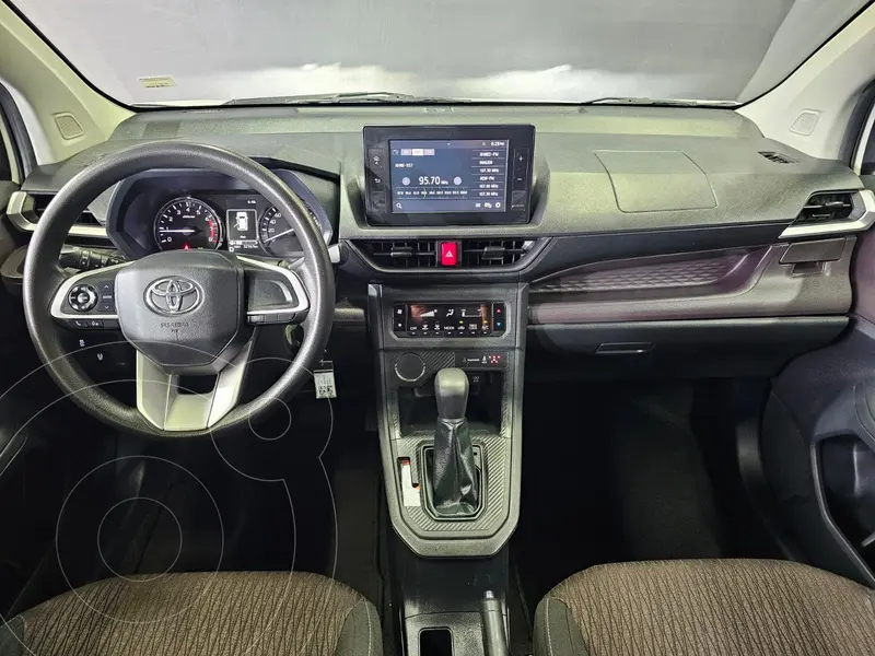 toyota avanza
