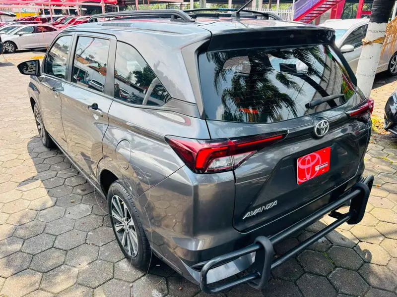 toyota avanza