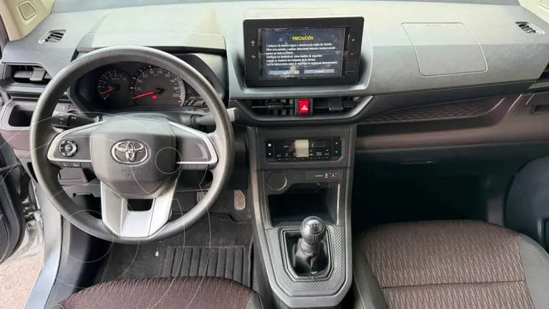 toyota avanza