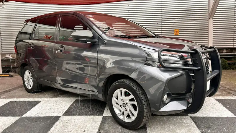 Foto Toyota Avanza XLE Aut usado (2020) color Gris precio $278,000