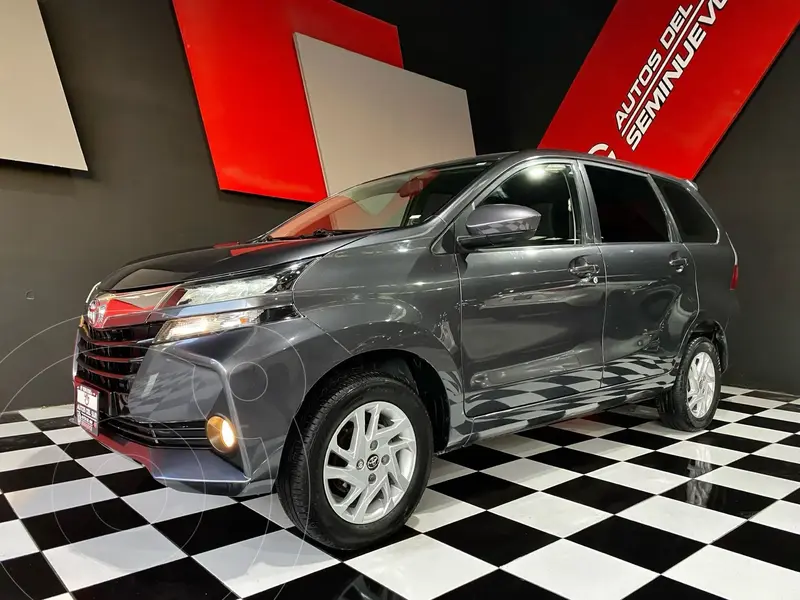 Foto Toyota Avanza XLE usado (2020) color Grafito precio $289,000