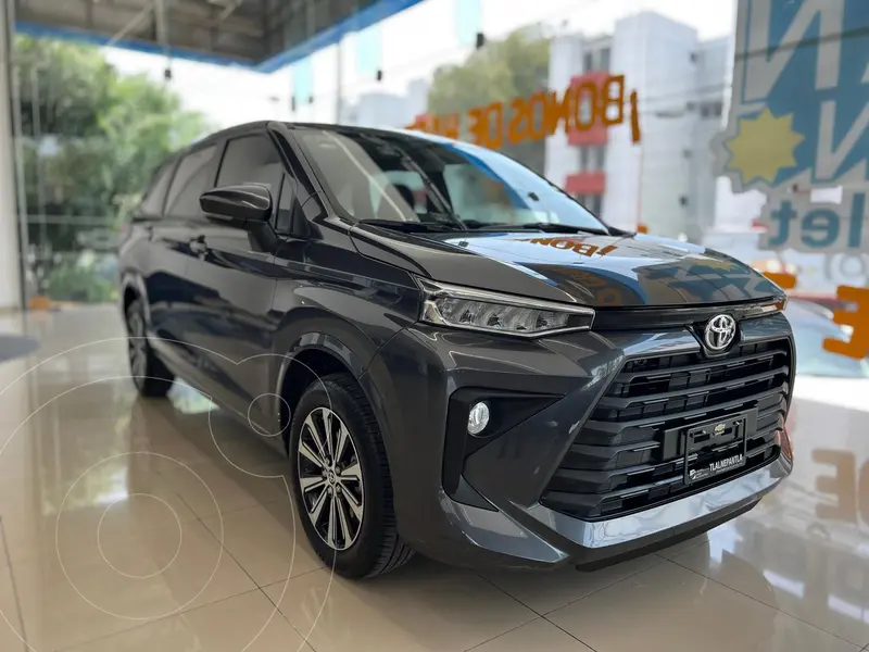 Foto Toyota Avanza XLE Aut usado (2024) color Gris financiado en mensualidades(enganche $112,029 mensualidades desde $7,464)