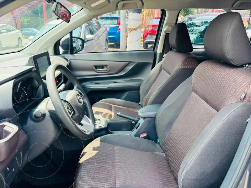 toyota avanza