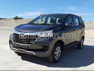 foto Toyota Avanza LE usado (2018) color Gris precio $218,000