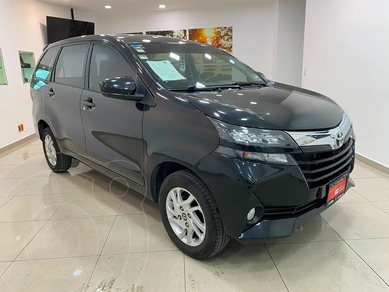 Foto Toyota Avanza XLE Aut usado (2020) color Negro precio $289,000