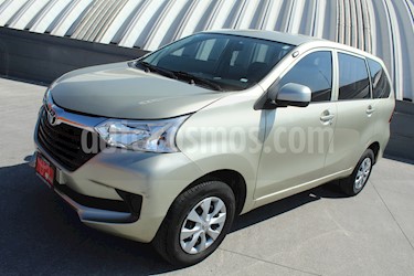 Toyota Avanza LE Aut usado (2016) color Arena precio $199,000