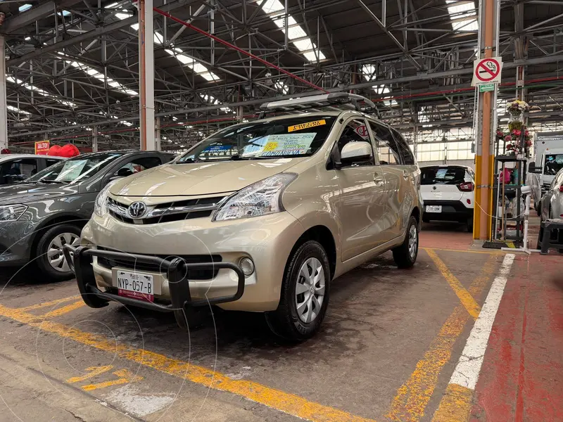 Foto Toyota Avanza Premium (99Hp) usado (2014) color Champagne precio $178,900