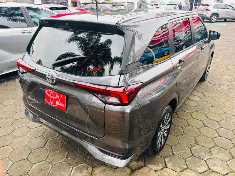 toyota avanza
