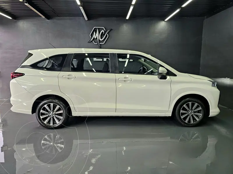 toyota avanza