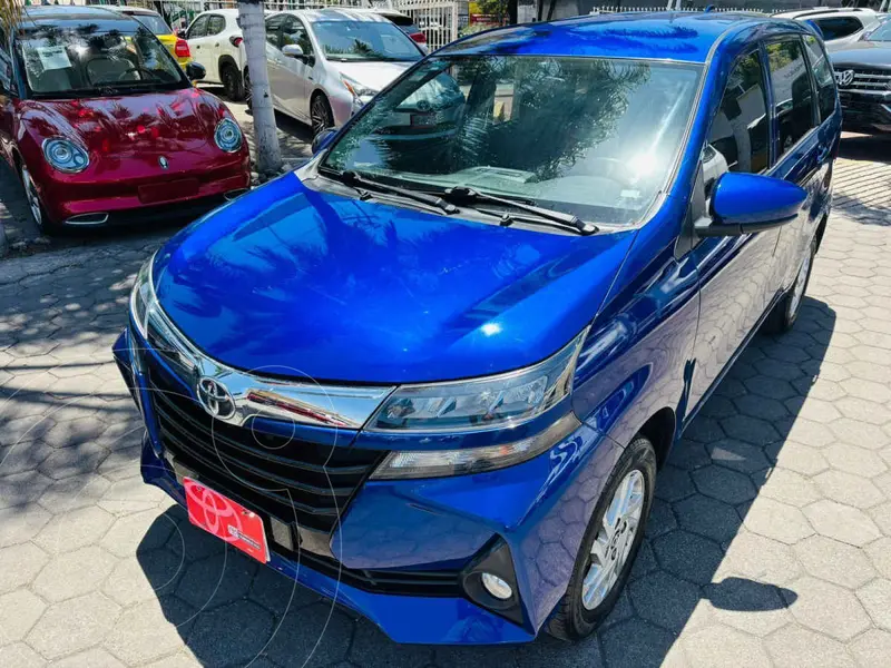 Foto Toyota Avanza XLE Aut usado (2020) color Azul precio $287,000