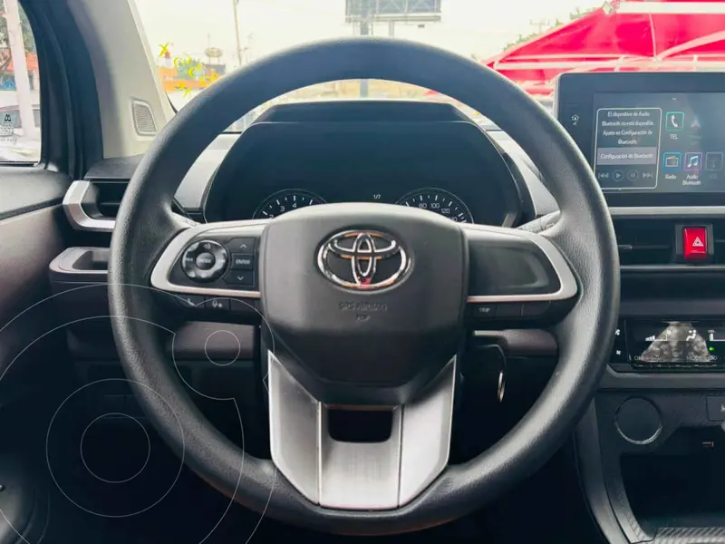toyota avanza