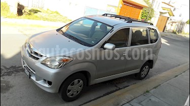 Foto Toyota Avanza Premium usado (2011) color Plata precio $118,000