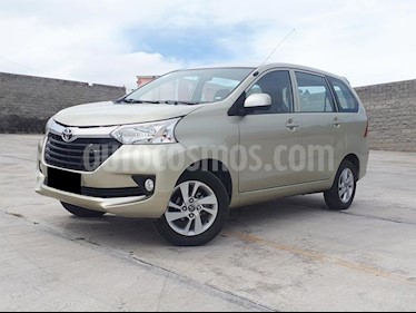 foto Toyota Avanza XLE Aut usado (2018) color Arena precio $239,000