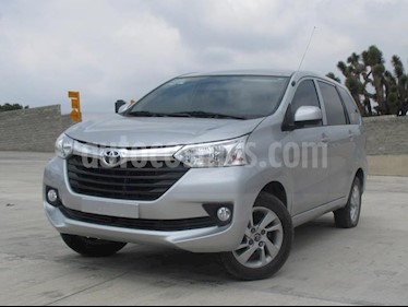Foto venta Auto usado Toyota Avanza XLE Aut (2017) color Plata precio $238,000