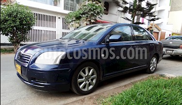 Foto venta Auto Usado Toyota Avensis 2.0L Aut (2003) color Azul precio u$s5,400