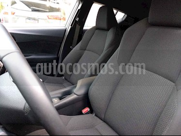 Foto venta Auto usado Toyota C-HR 2.0L (2019) color Blanco precio $357,000